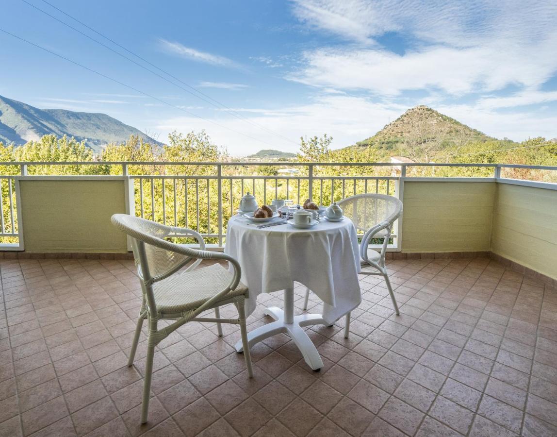 Agriturismo Tenuta Don Carlo 노쎄라 수페리오레 외부 사진
